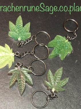 Mary Jane Leaf Keychain